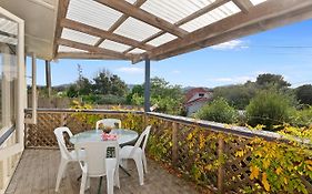 Beachy Bach - Mangawhai Heads Holiday Home
